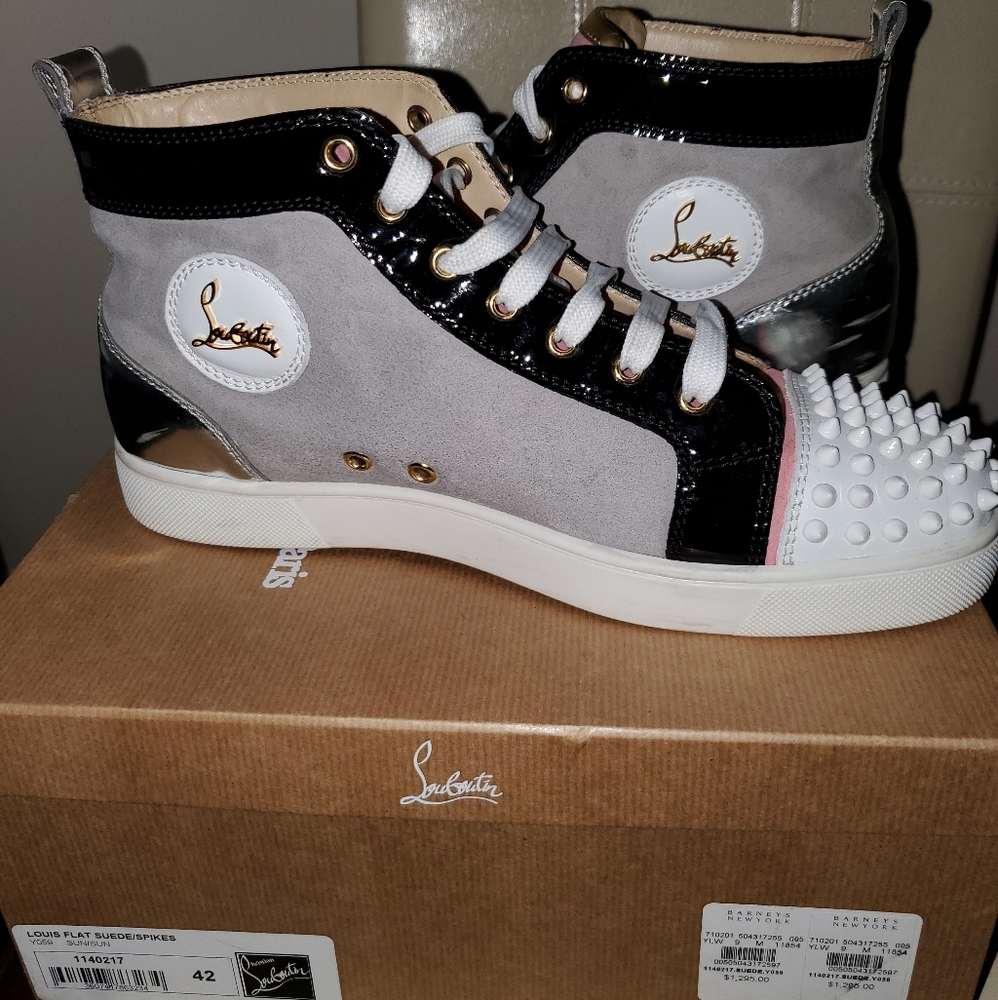 Christian Louboutin Louis Flat Suede/Spikes